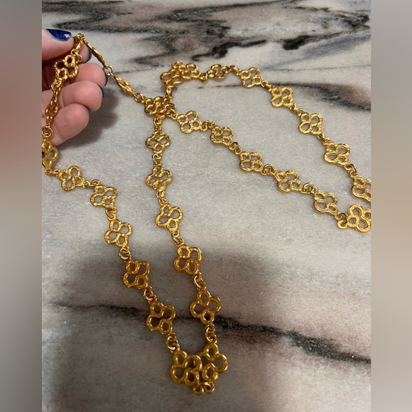 Ferragamo EUC gold tone long Gancini  necklace with pouch - Picture 2 of 5